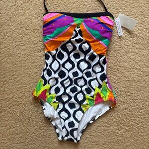 NWT Trina Turk Swim One Piece Bandeau Strapless Suit with optional halter strap